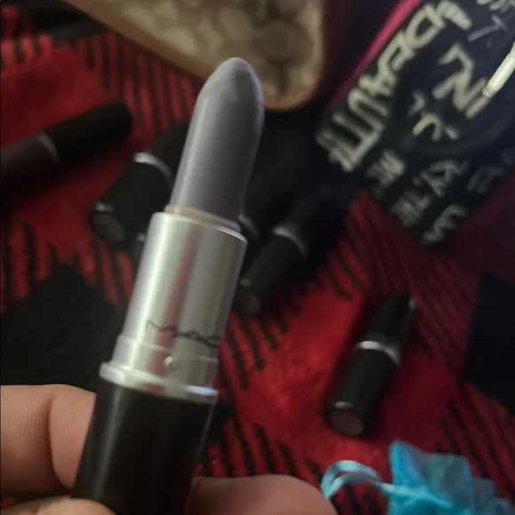 MAC Cosmetics Gray Lipstick - Picture 1 of 2